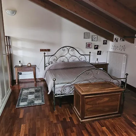 La Finestra Sul Castello Lejlighed *